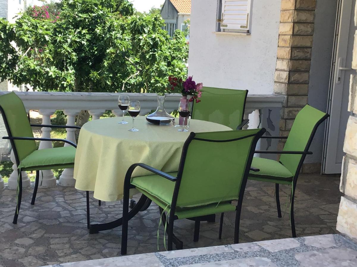 Apartmani Misic Zdrelac Ngoại thất bức ảnh